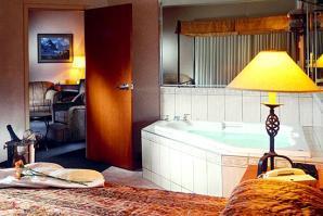 Four Points By Sheraton & West Calgary